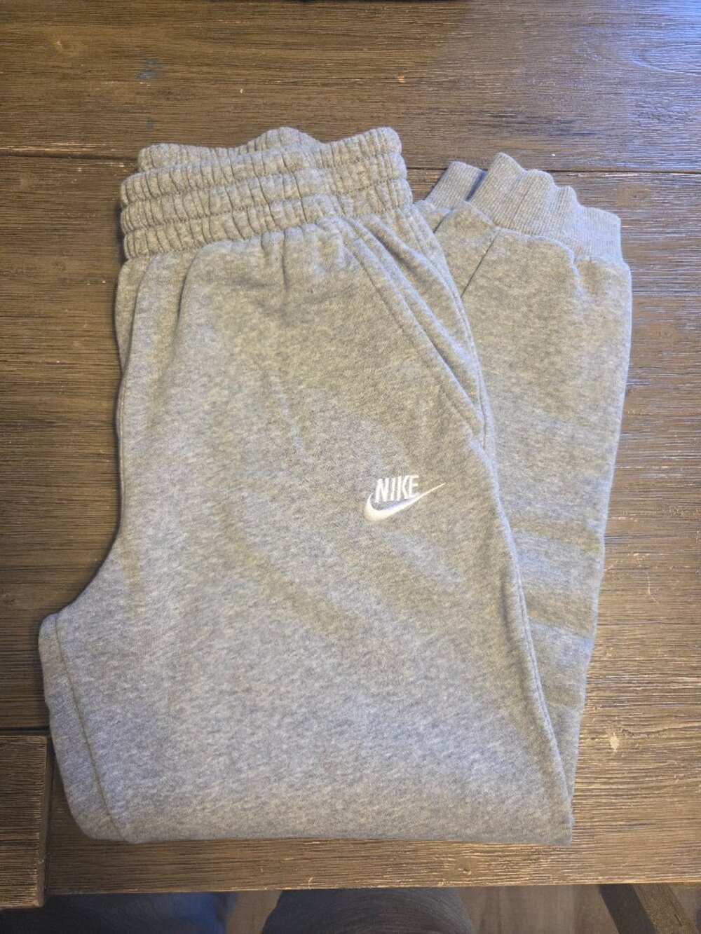 Boys Nike Sweatpants-Size L